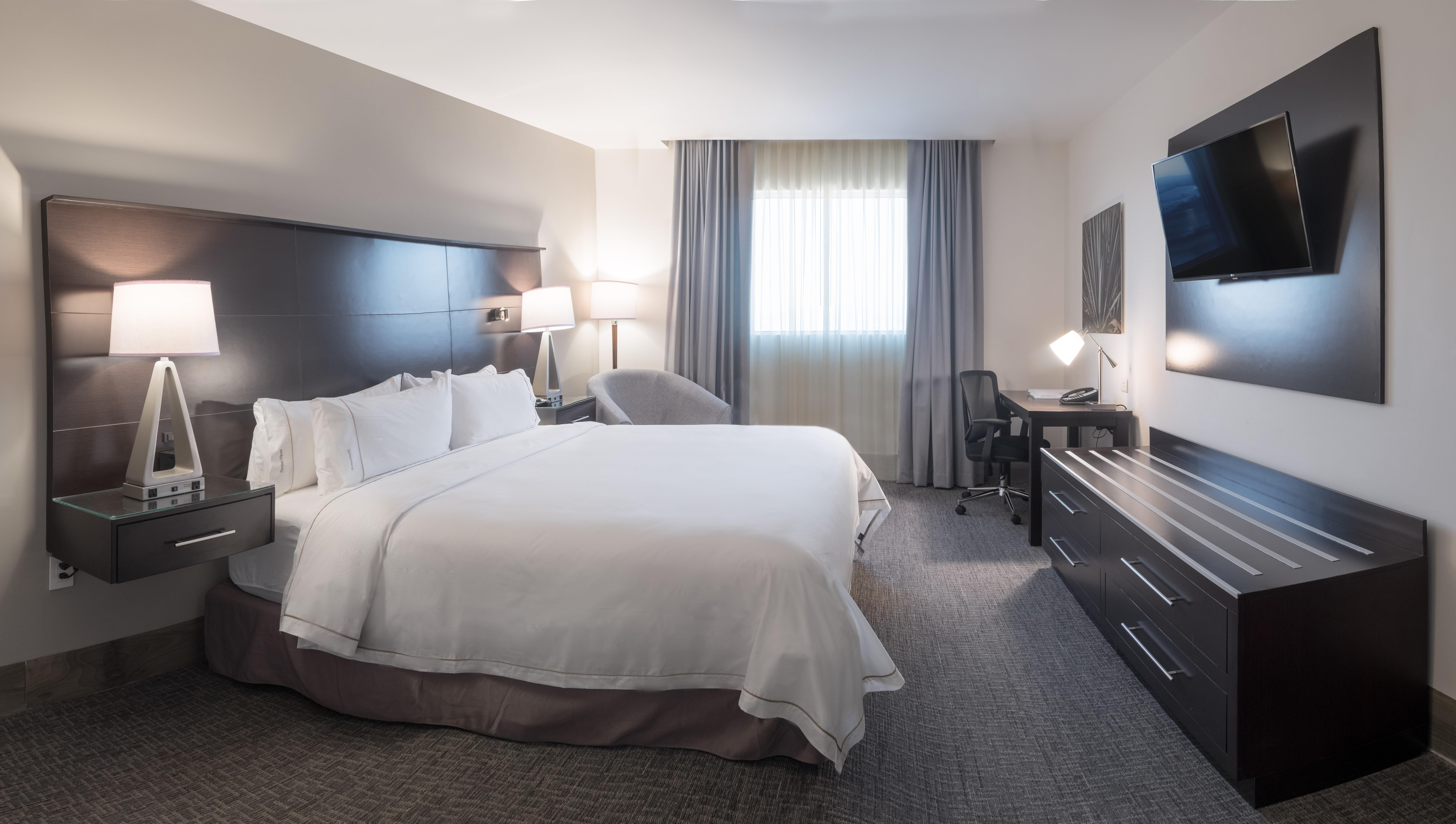 Holiday Inn Express & Suites Silao Aeropuerto Terminal By Ihg Exterior photo